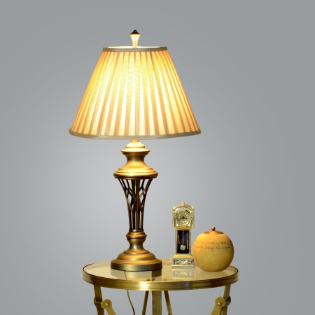 Tracy Table Lamp